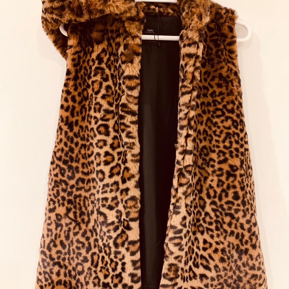 Faux leopard vest (long)
